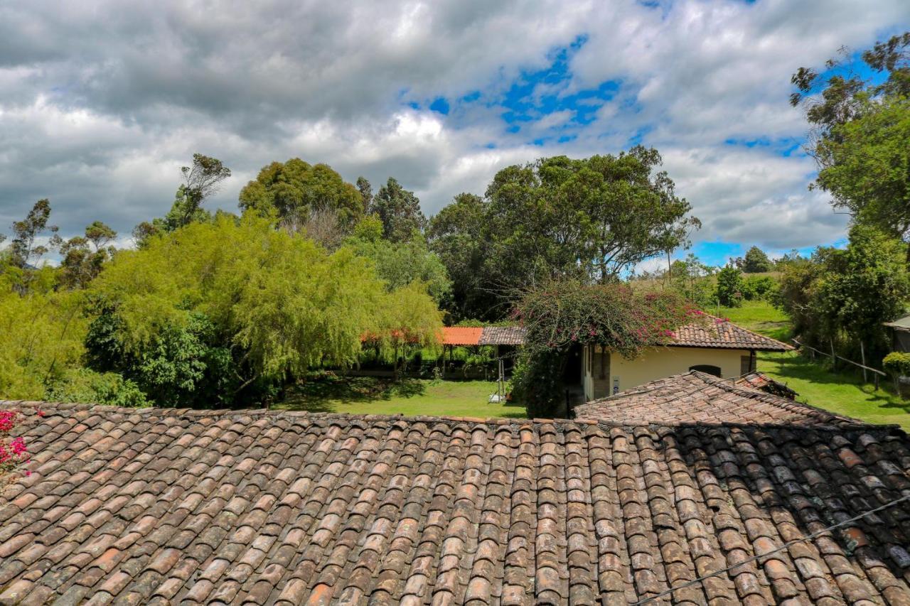 Hacienda San Isidro Trails & Experiences Hotel Cotacachi Exterior photo